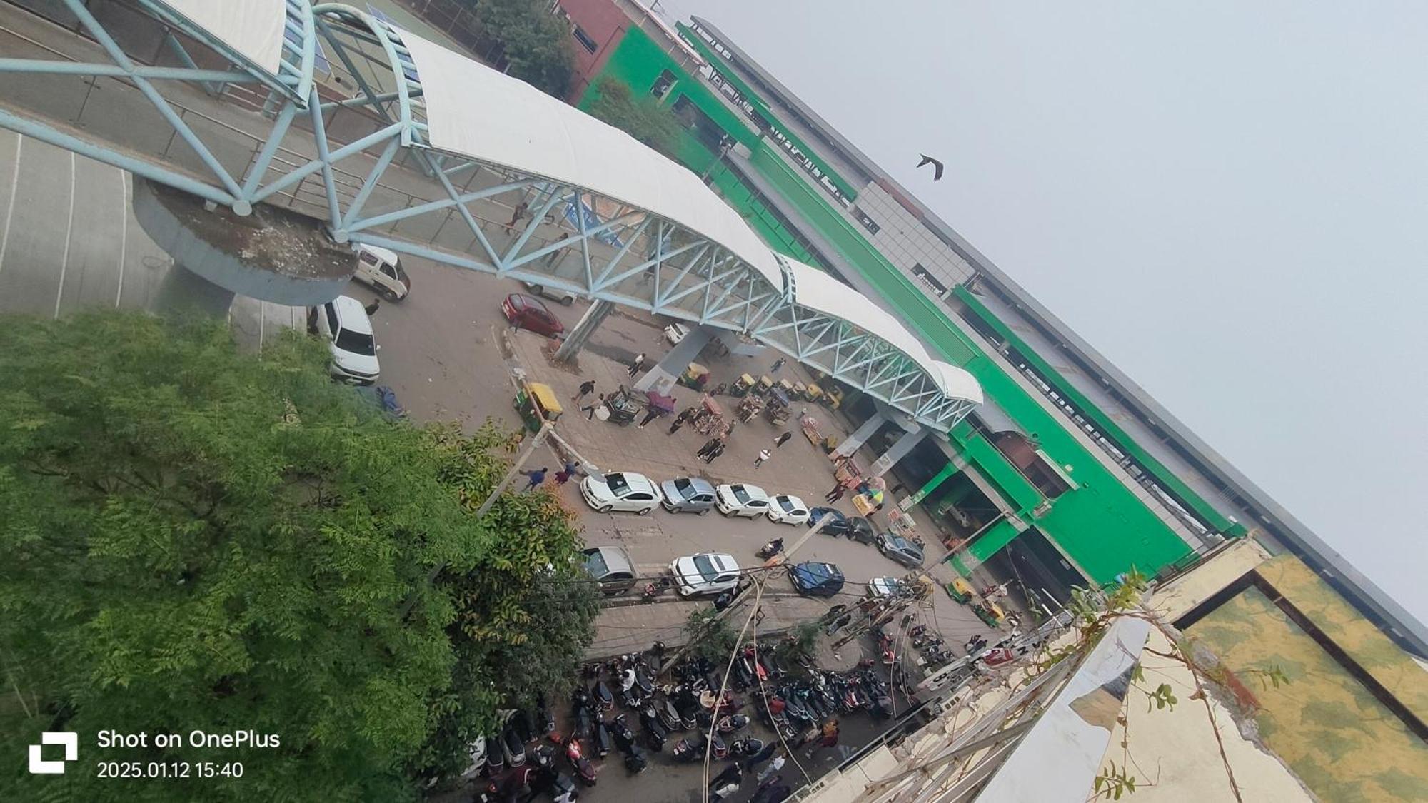 Super Royal Satya Niketan - Couple Friendly * New Delhi